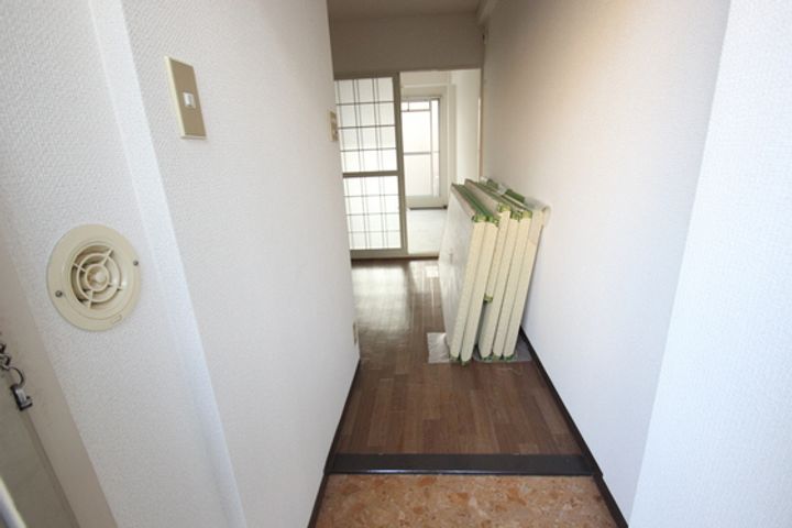 サンコーポの玄関