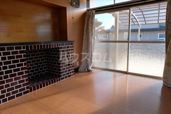 栃木県小山市大字羽川(一戸建)の賃貸物件の居間