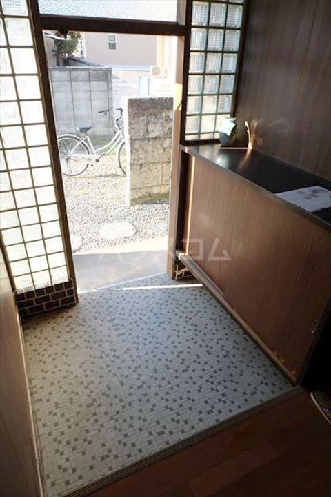 栃木県小山市大字羽川(一戸建)の賃貸物件の玄関