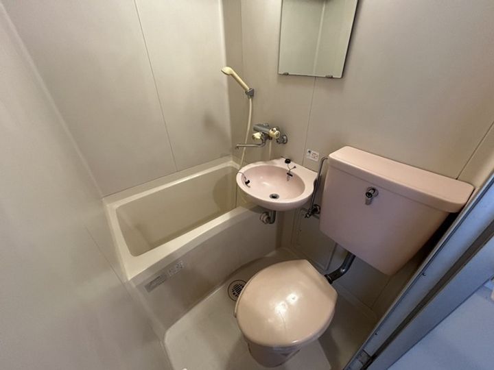 エスタス庚午南の風呂