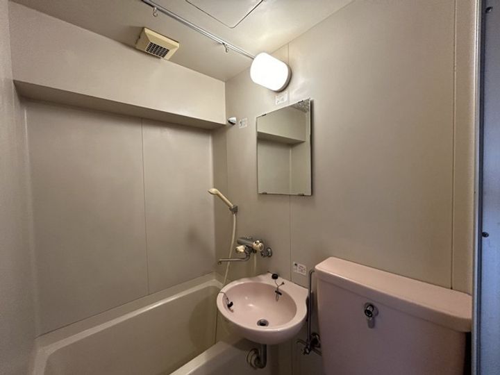 エスタス庚午南の内装