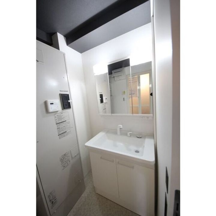 エヌエムキャトフヴァンの内装