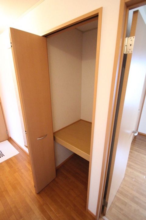 リトルバード横井 A棟の内装