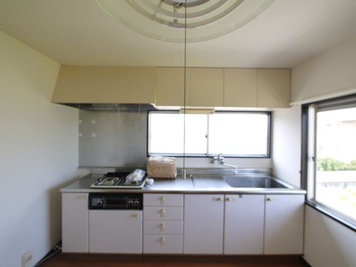 根本コーポのキッチン