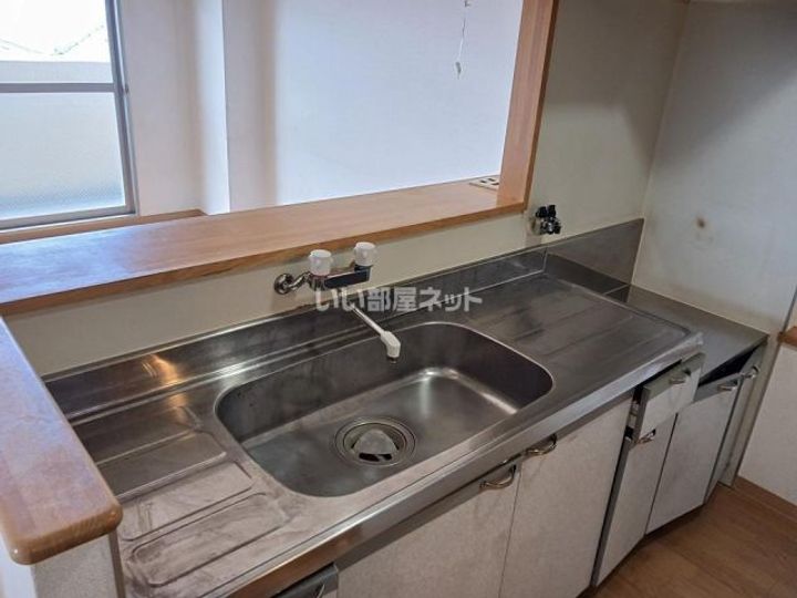 滋賀県彦根市西沼波町(マンション)の賃貸物件のキッチン