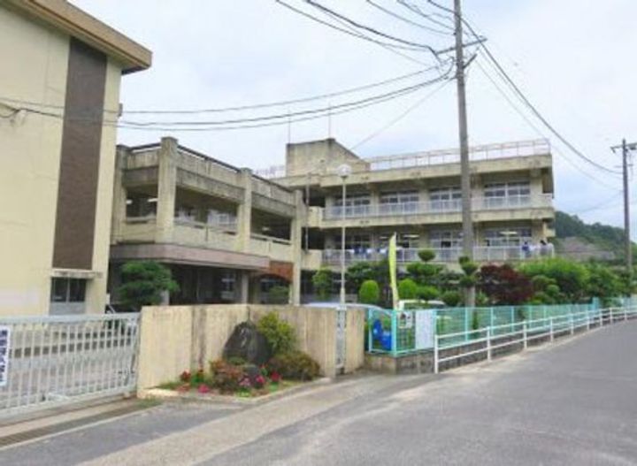 桃の里マンションの周辺