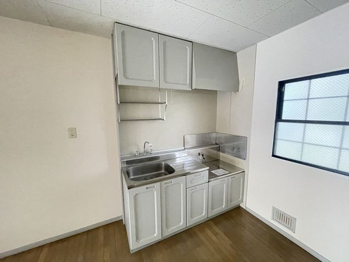 ハイツ桐のキッチン