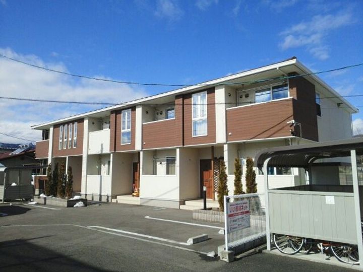 福島県福島市町庭坂字内町(アパート)の賃貸物件の外観