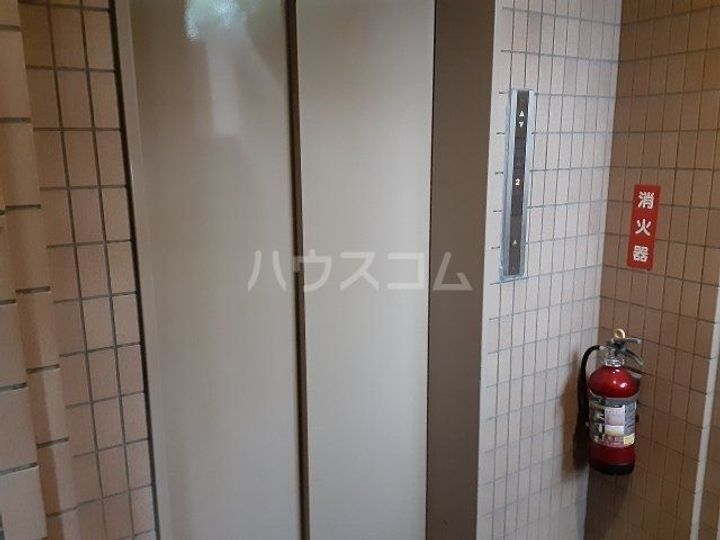 グランドコートB棟の地図