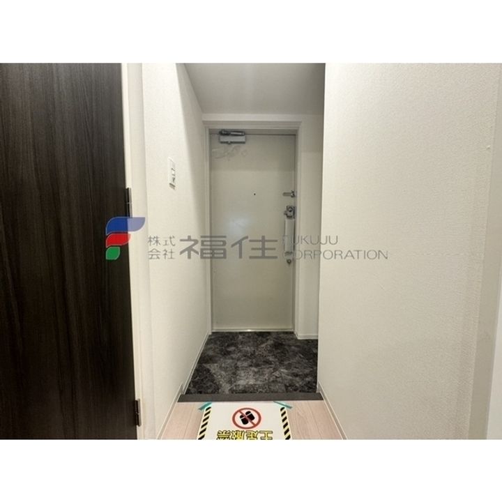 シンセラティ薬院の玄関