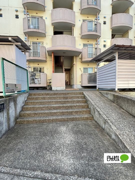 ユーワイハイツ野庭の地図