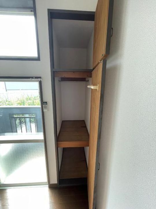 クリスマスローズの内装