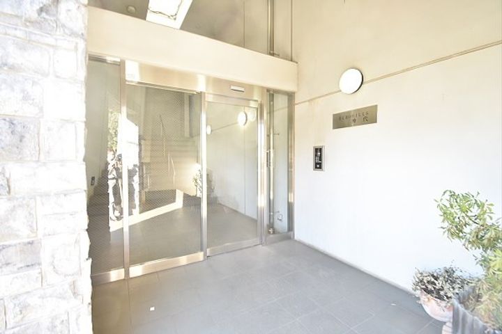 東京都調布市佐須町5(マンション)の賃貸物件の地図