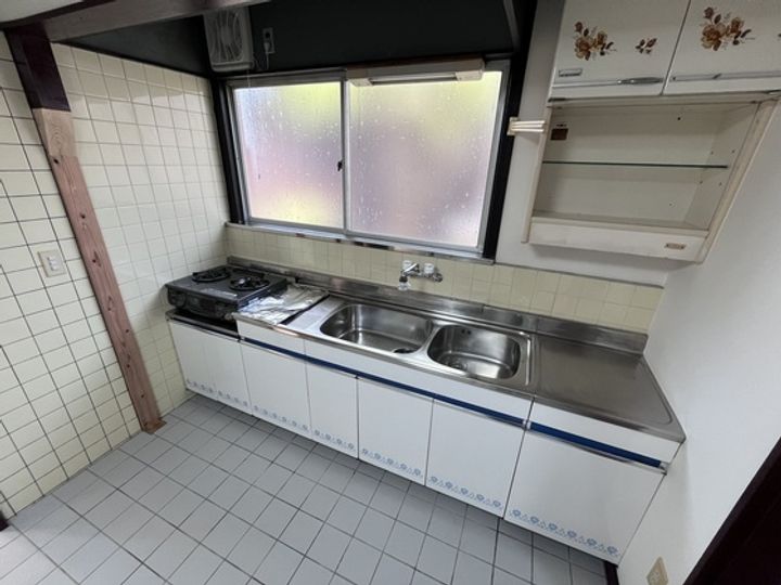 広島県広島市佐伯区坪井2(一戸建)の賃貸物件のキッチン