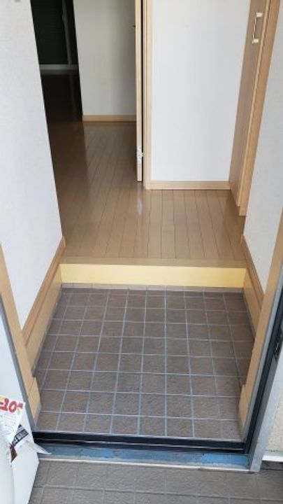 ピアコートIIの玄関