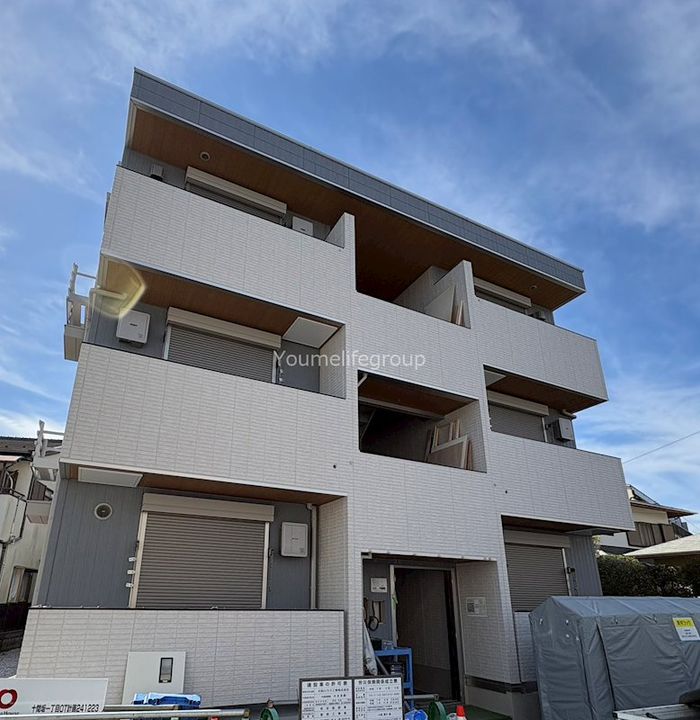 シャルム十間坂の外観