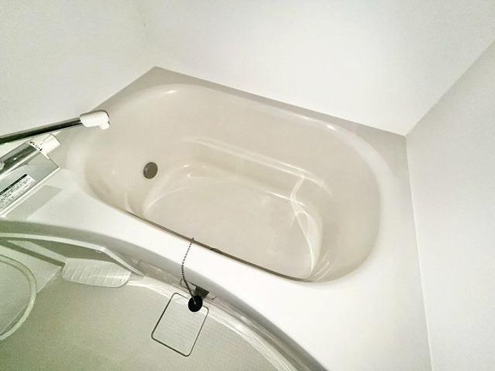 エレガンス幸田の風呂