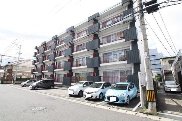 朝日ヒルズの外観