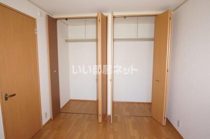 レトアエル田中の内装