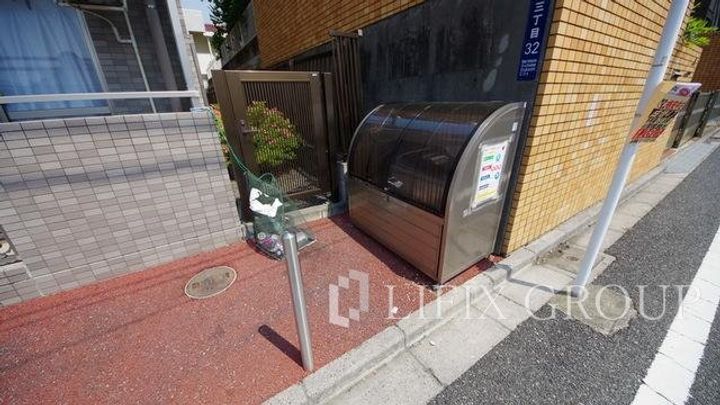 シャテロハイツ弐番館の地図