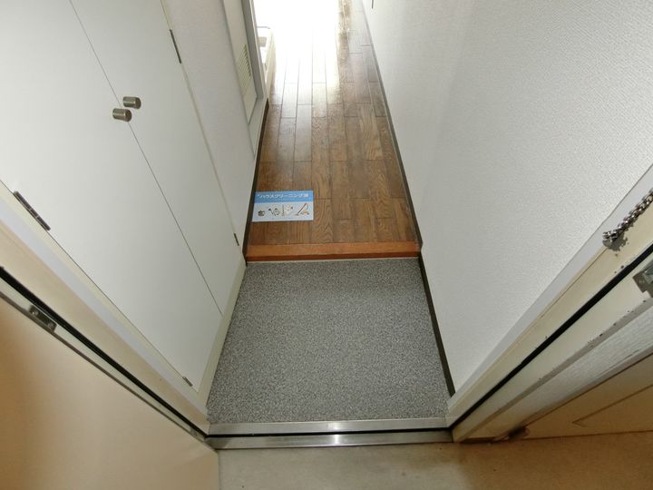 グリーンピア大塚の玄関