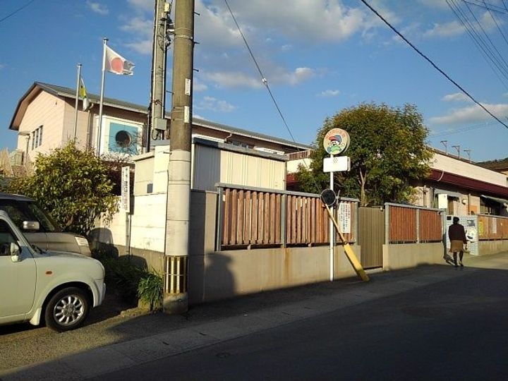 プロムナードMIIの周辺