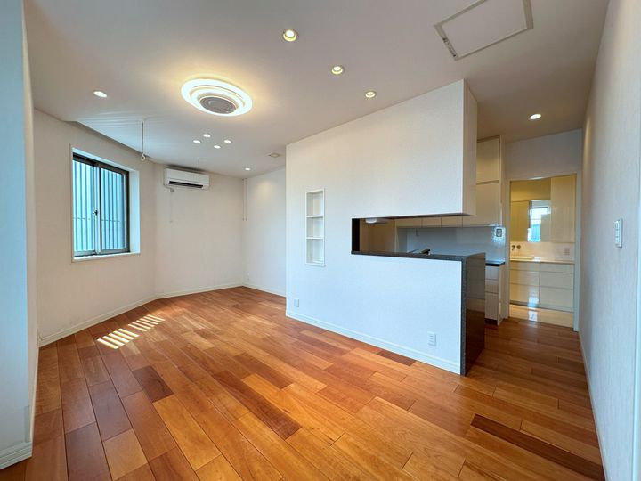 東京都大田区西蒲田3(マンション)の賃貸物件の居間