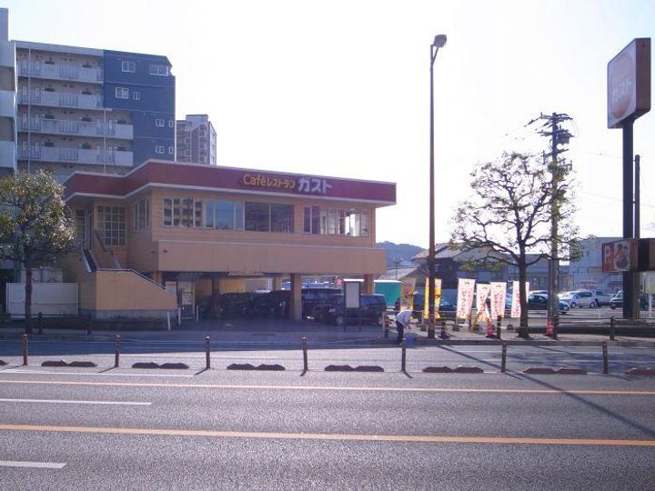 ラシャンス金池の周辺