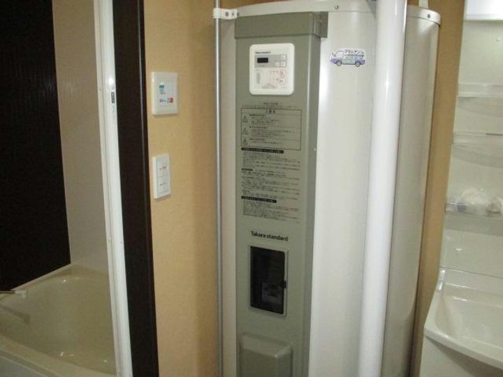 コスモアベニュー末広の内装