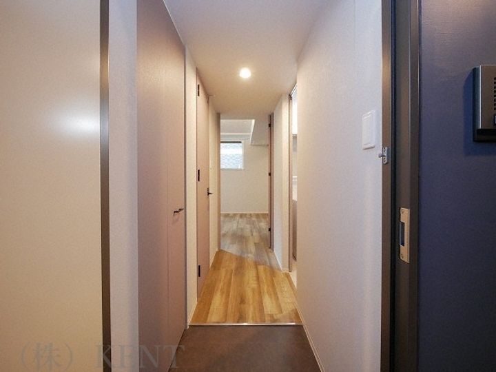 イクス北円山の玄関