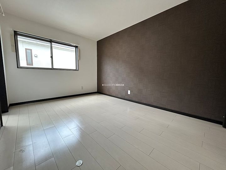 鹿児島県姶良市東餅田(アパート)の賃貸物件の居間