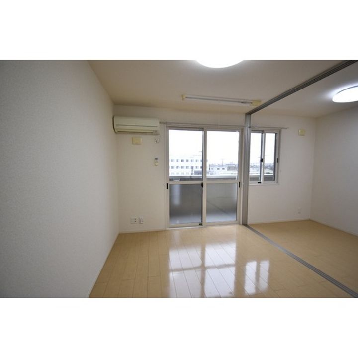 D-Room中川原の居間