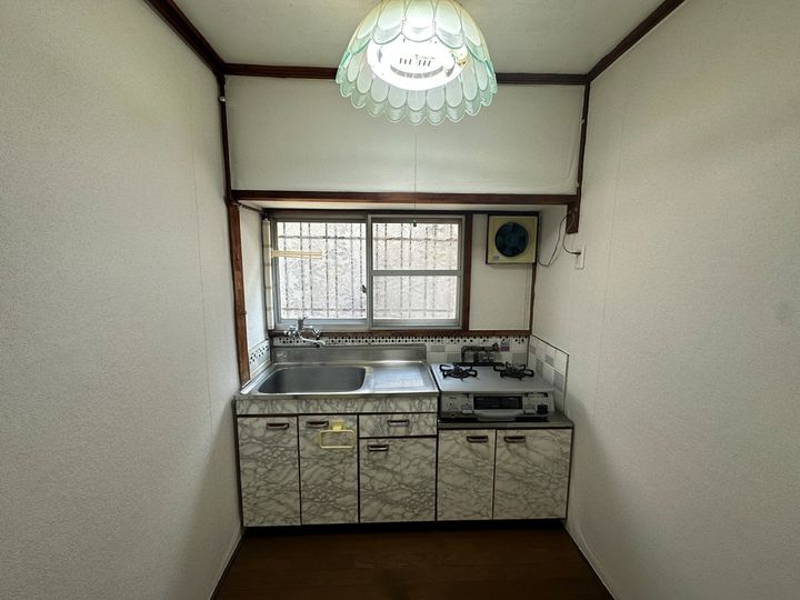大阪府大東市北条4(一戸建)の賃貸物件のキッチン