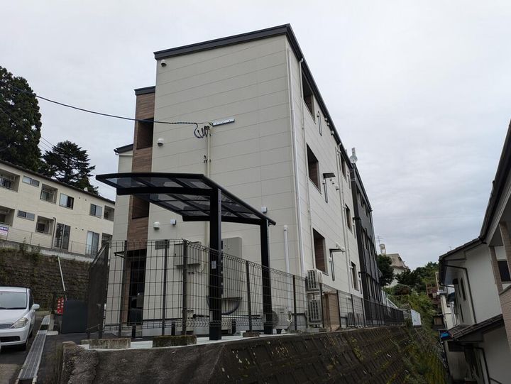 Azul八木山IIの外観