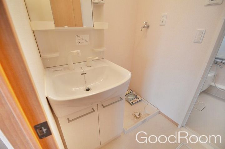 徳島県小松島市横須町(アパート)の賃貸物件の内装