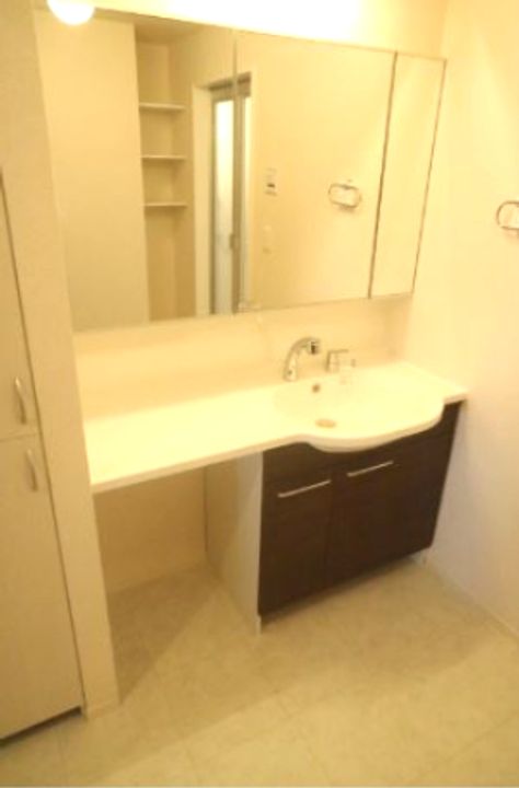 カーサ高善B棟の内装