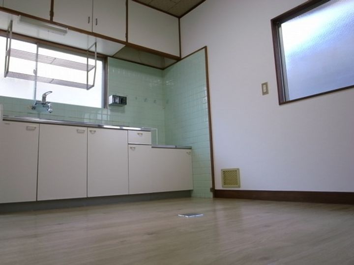 広島県広島市安佐南区大町西2(一戸建)の賃貸物件の居間