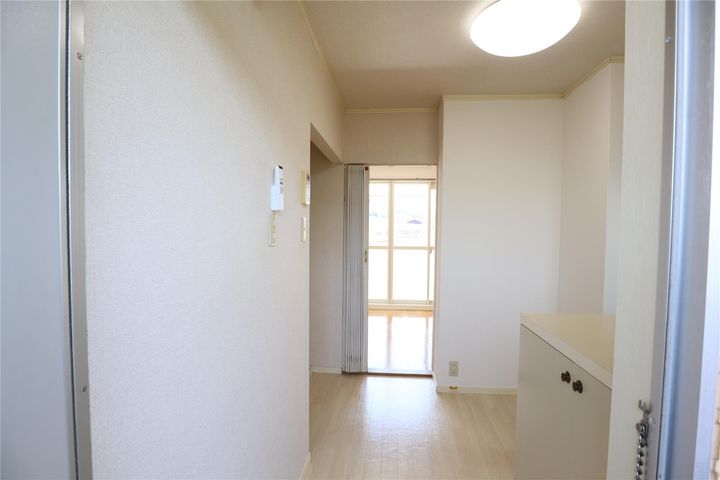 ふじハイツIIの玄関