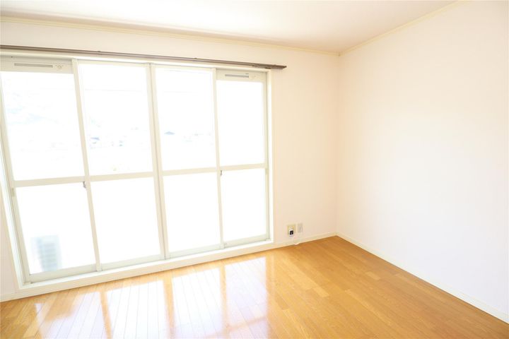 ふじハイツIIの居間