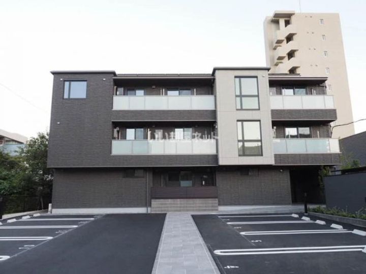 Shamaison mauveinの外観