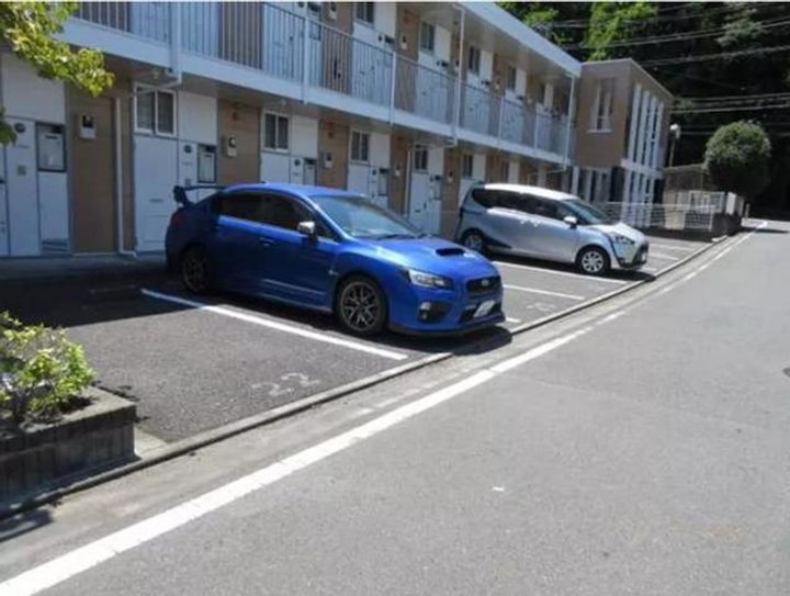 レオパレスSHIROYAMAIVの地図