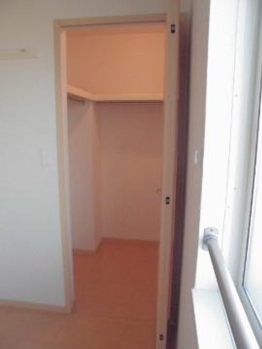 ラルジュグリーンFの内装