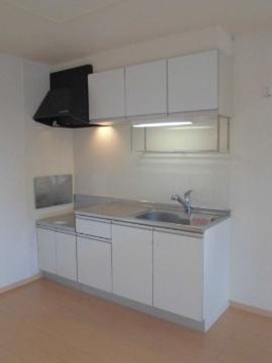 ラルジュグリーンFのキッチン