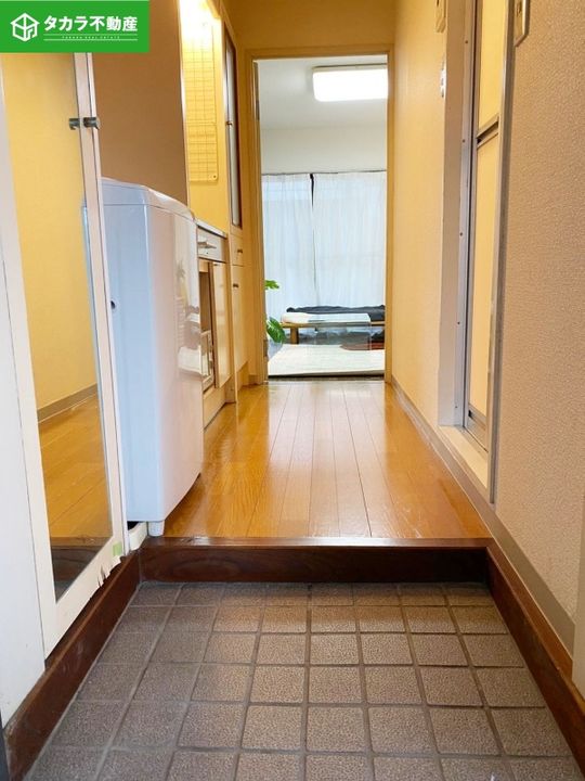 ハルマプラザの玄関