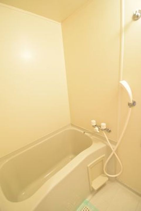 メゾン・ド・サクレの風呂