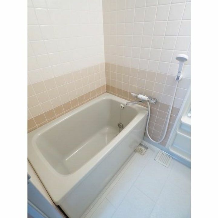 リバーサイド鎌倉の風呂