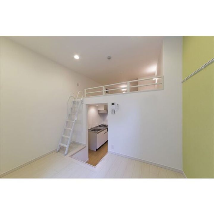 ソフィア新長田(ソフィアシンナガタ)の居間