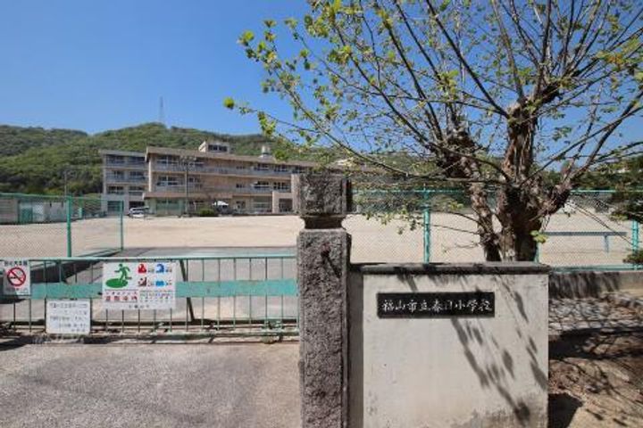 プリメーラ春日の周辺