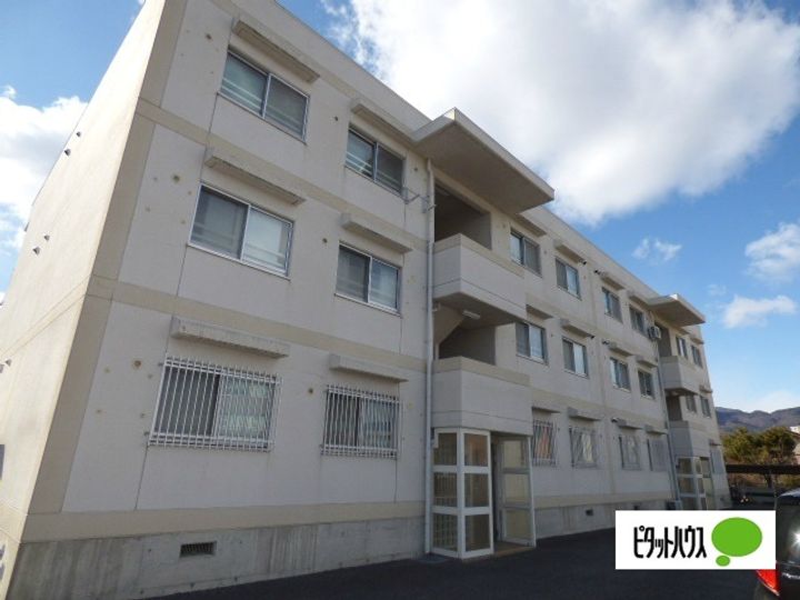 ステイツハウスあづま通りの外観