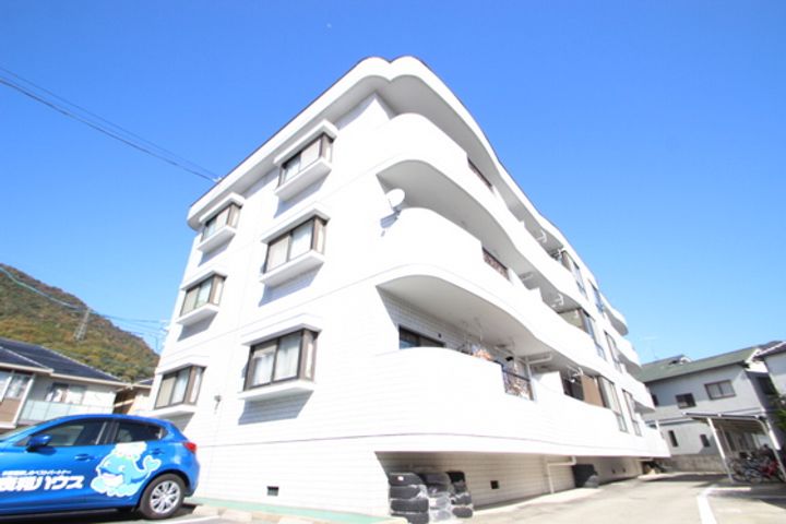 カルチェ堀田No.1の外観